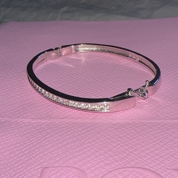 Swarovski bracelet - Picture 1 of 3